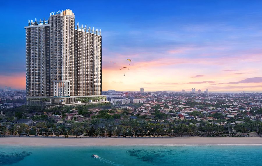 Copacabana Coral Reef Jomtien — tower exterior